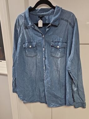 torrid Light Blue Denim Button-Front Shirt